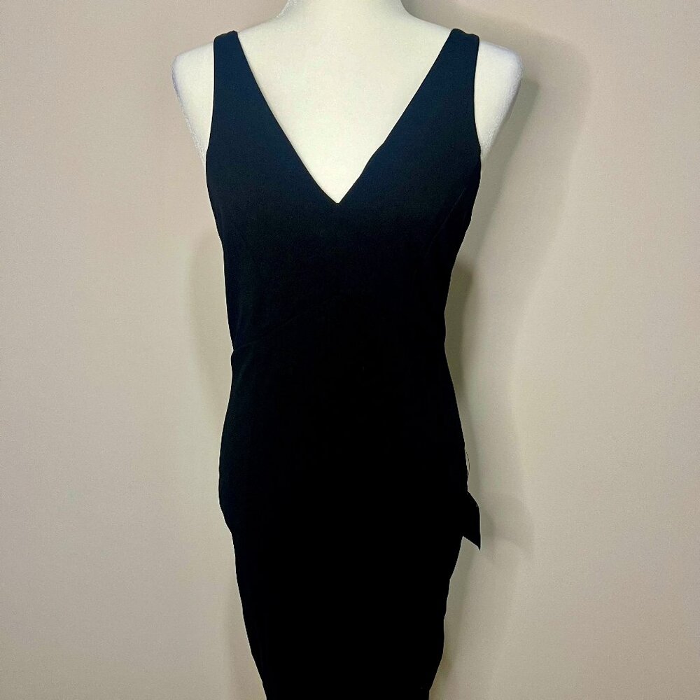 Lulus V-Neck Little Black Dress